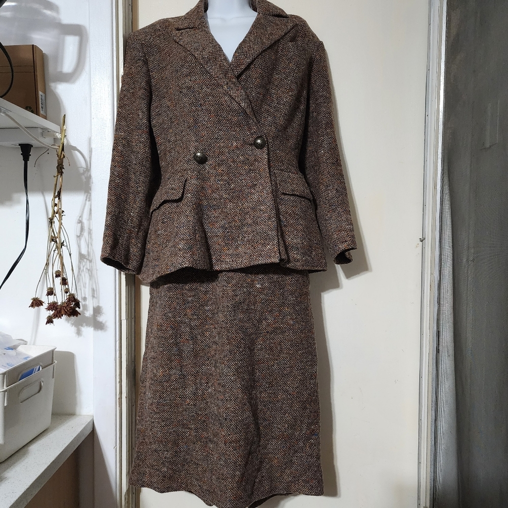 JEAN CLAUDE PARIS SUIT-vintage